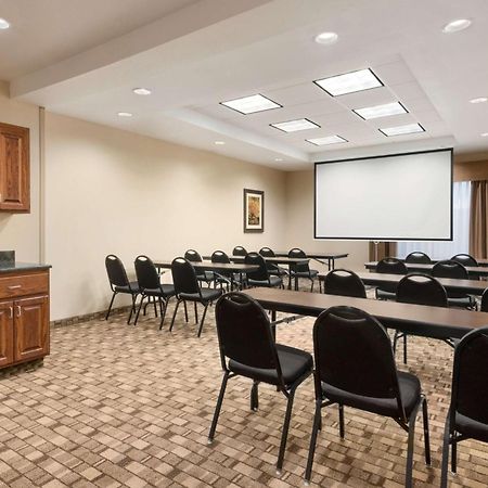 Hampton Inn Spearfish Exteriör bild