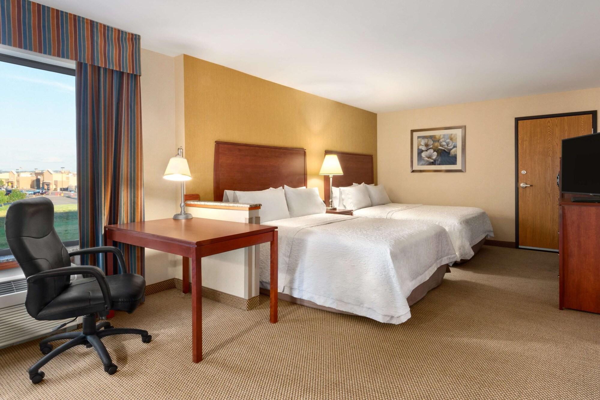 Hampton Inn Spearfish Exteriör bild